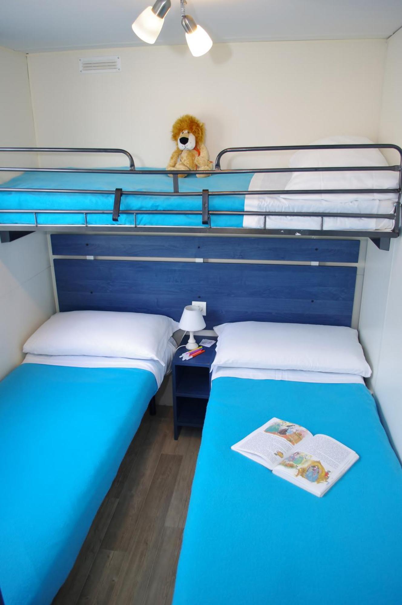 Happy Camp Mobile Homes In Balatontourist Fuered & Kemping Balatonfüred