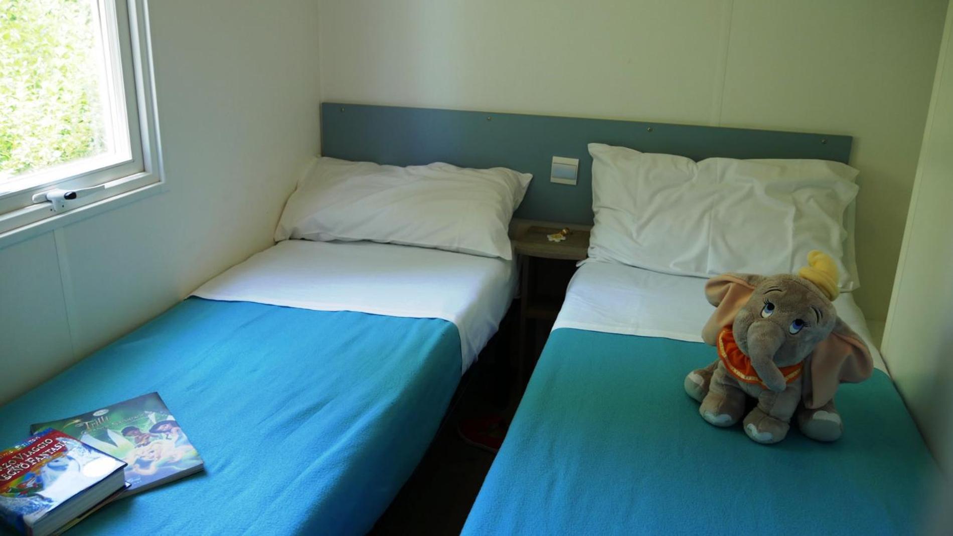Happy Camp Mobile Homes In Balatontourist Fuered & 2*