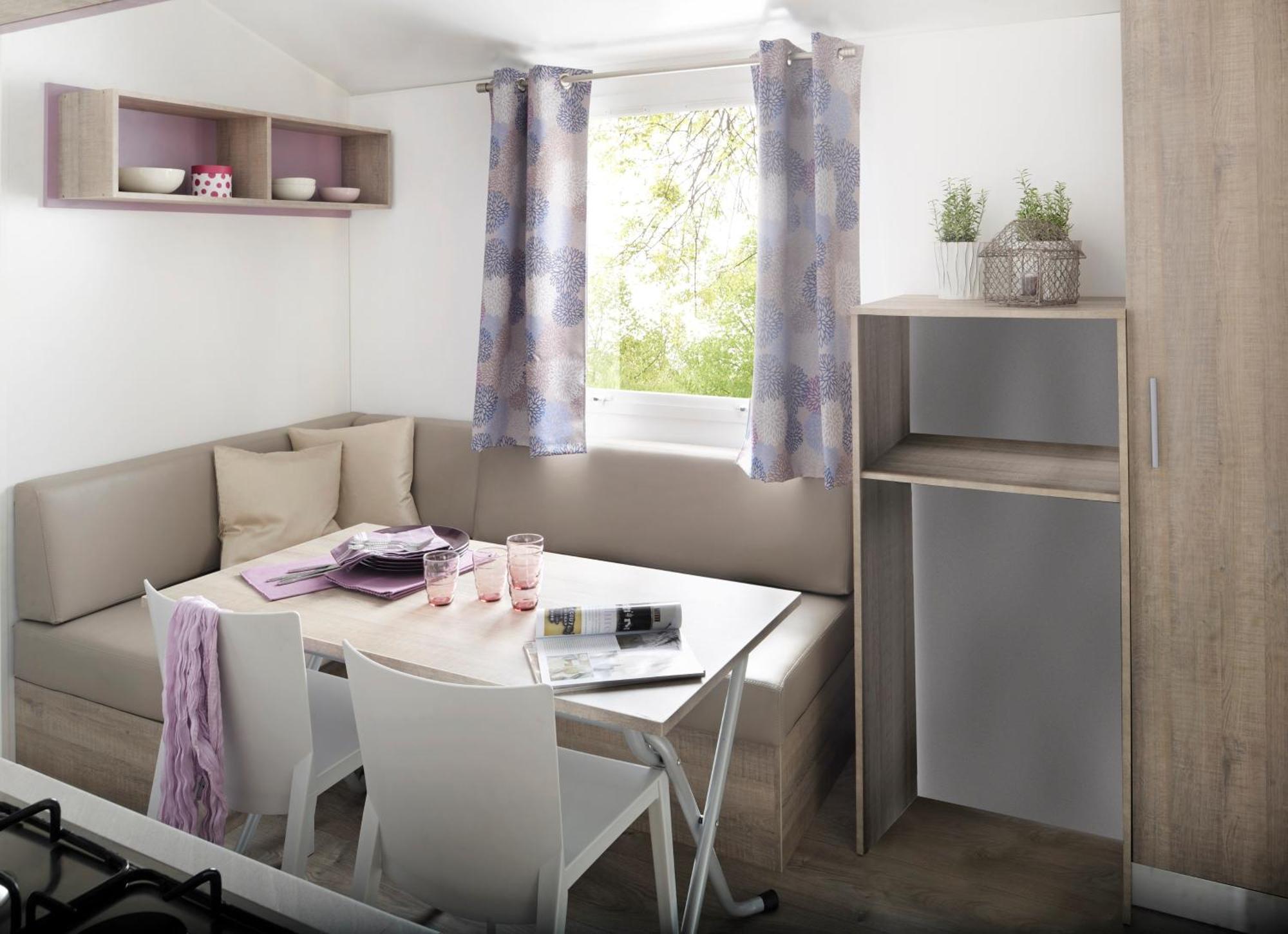 Happy Camp Mobile Homes In Balatontourist Fuered & 2*