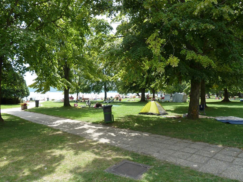 Happy Camp Mobile Homes In Balatontourist Fuered & Balatonfüred